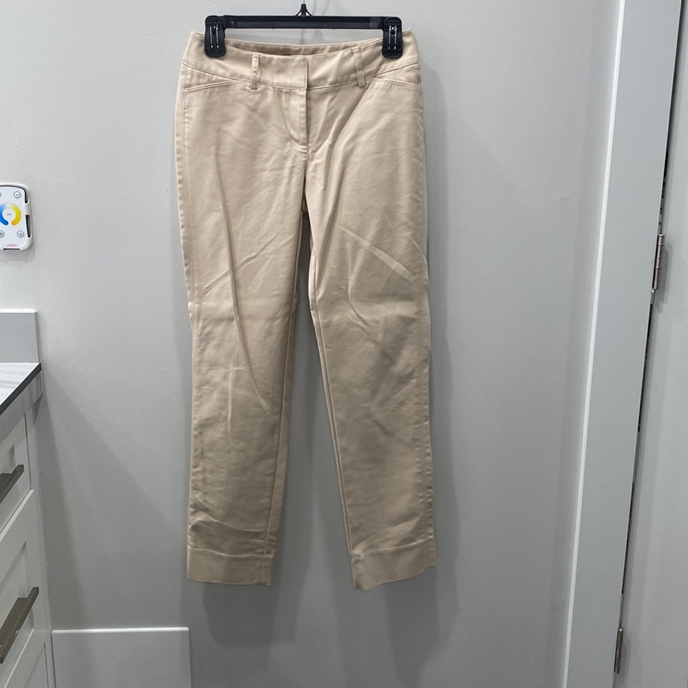 White House black market size 0L slim ankle cream pants